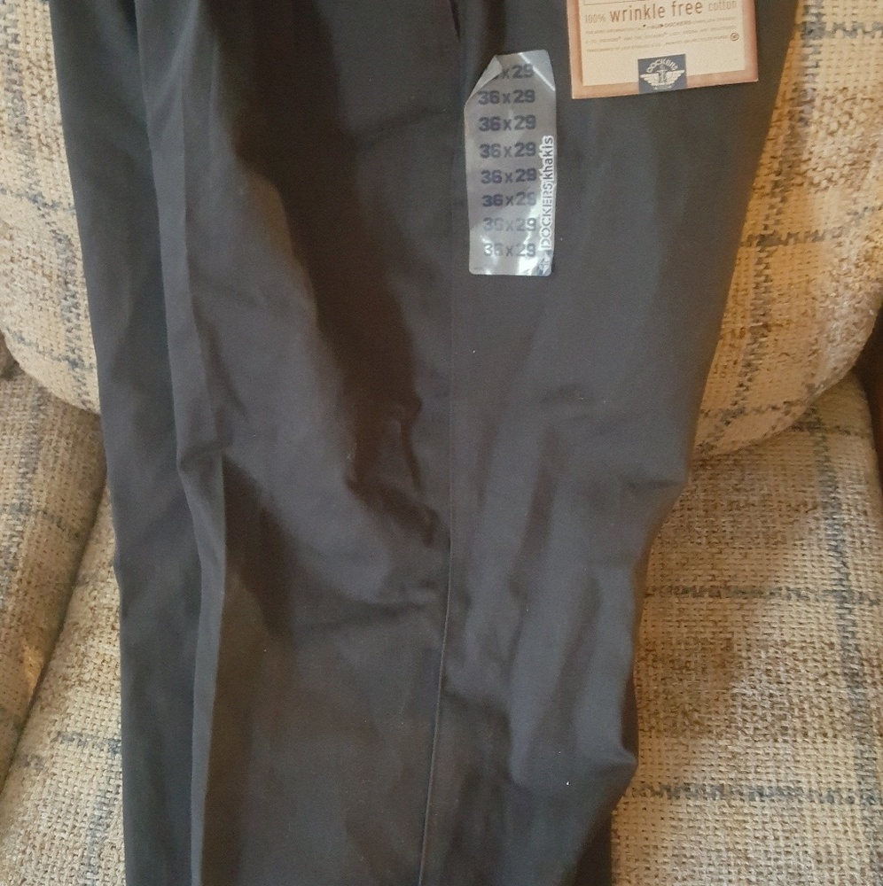 Men's Dockers